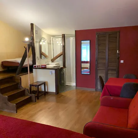 Studio Au Clos Saint Georges , Piscine Et Spa Exterior photo