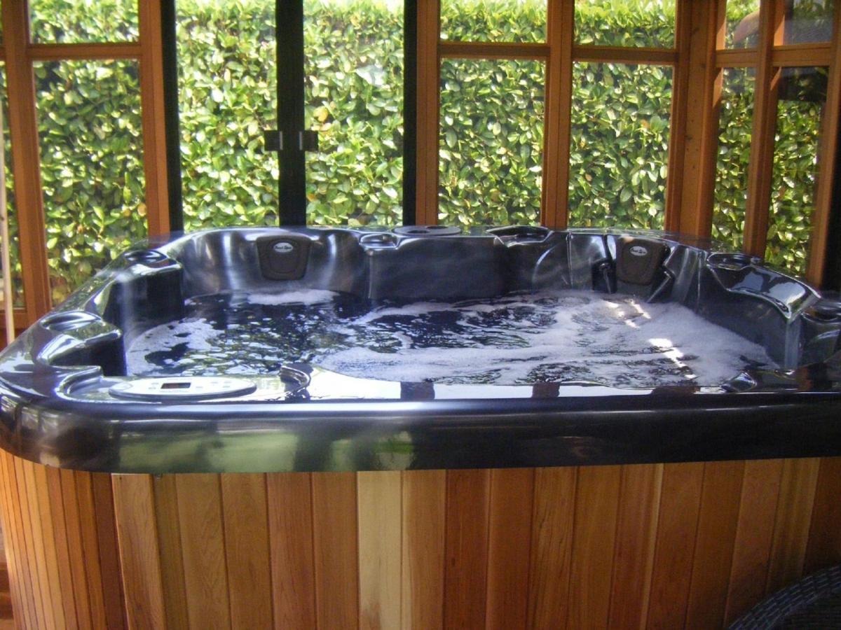 Au Clos Georges , Piscine Et