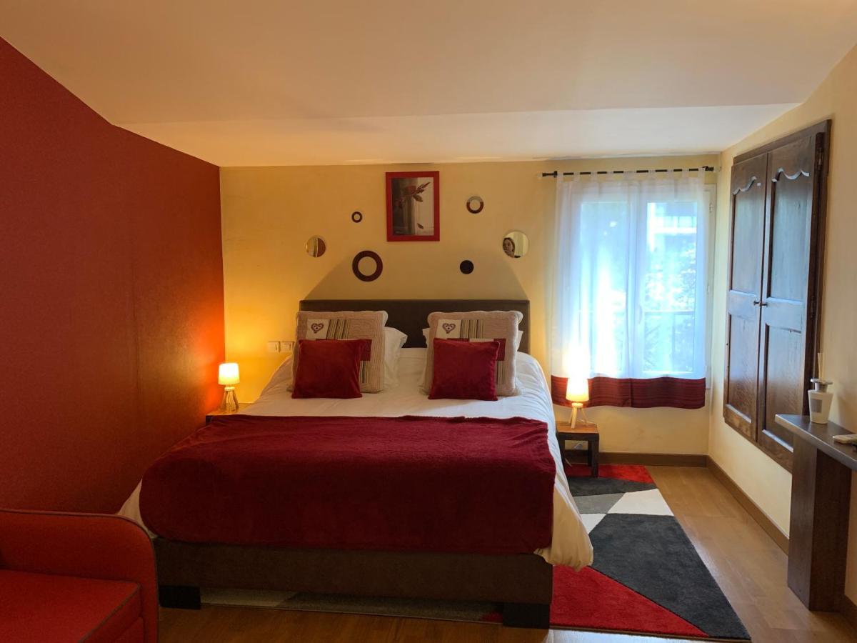 Holiday home Au Clos Georges , Piscine Et Saint-Jory
