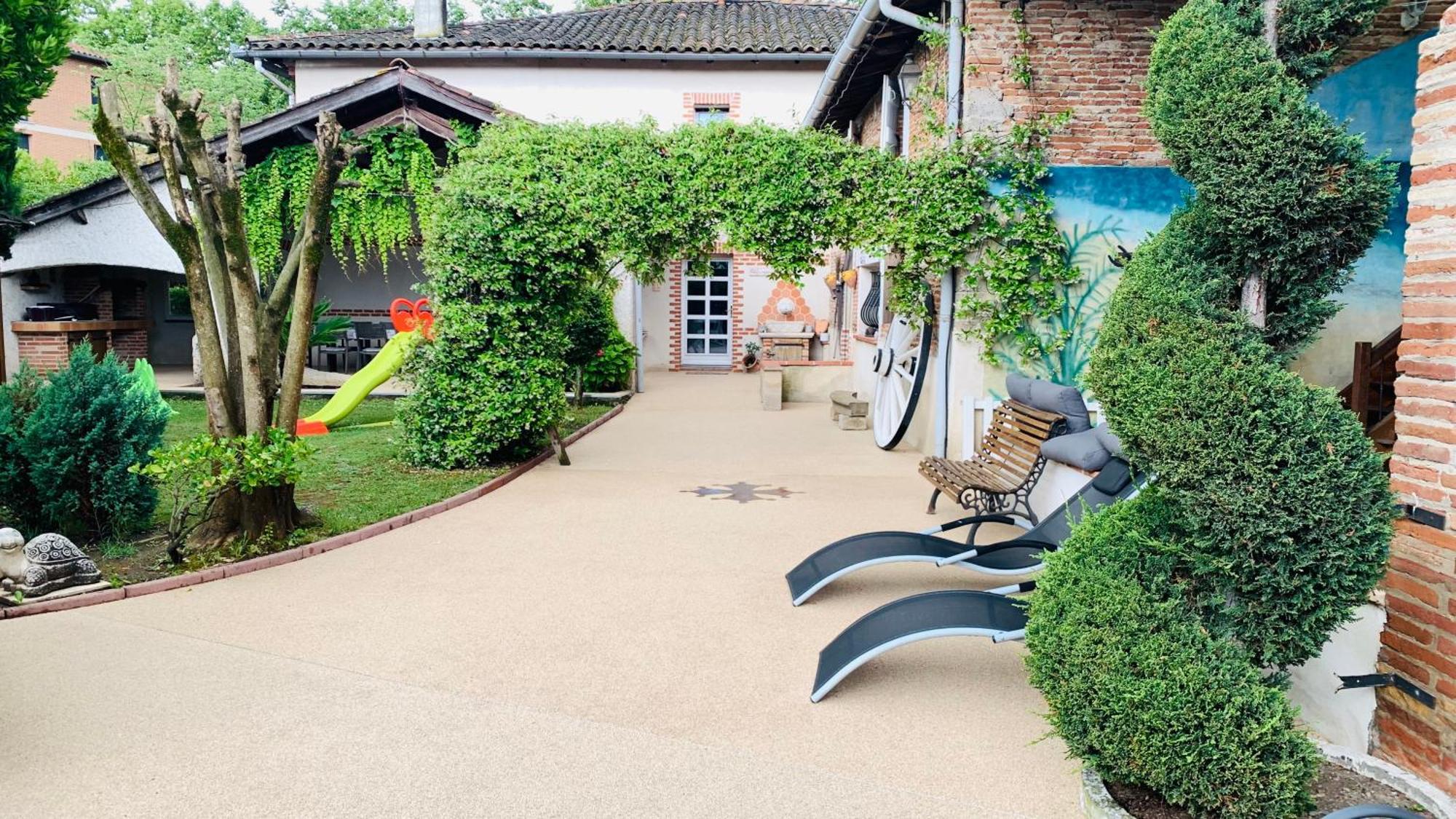 Holiday home Au Clos Georges , Piscine Et *